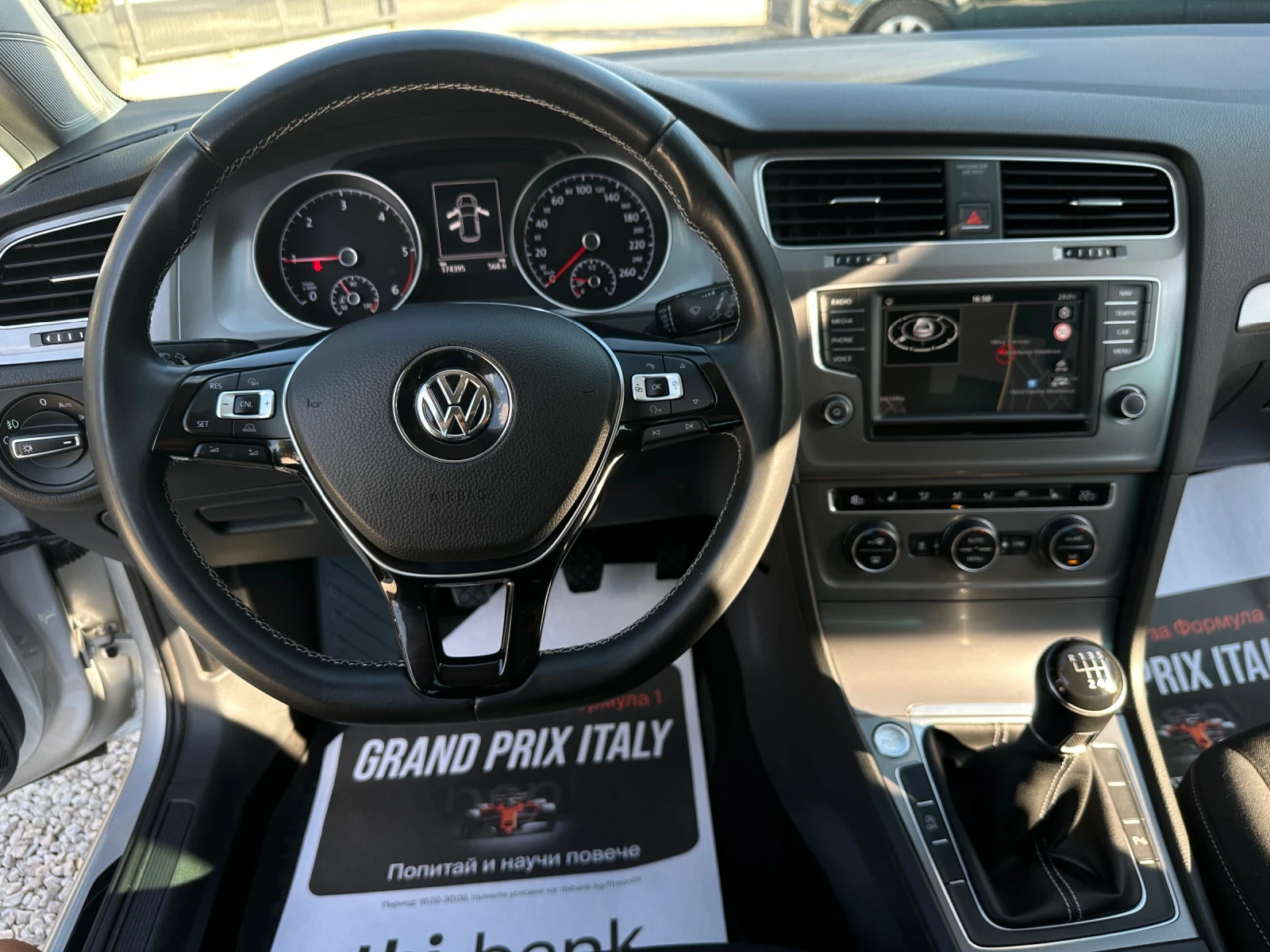 VW Golf Lounge* Xenon* Камера* , снимка 9 - Автомобили и джипове - 55663732
