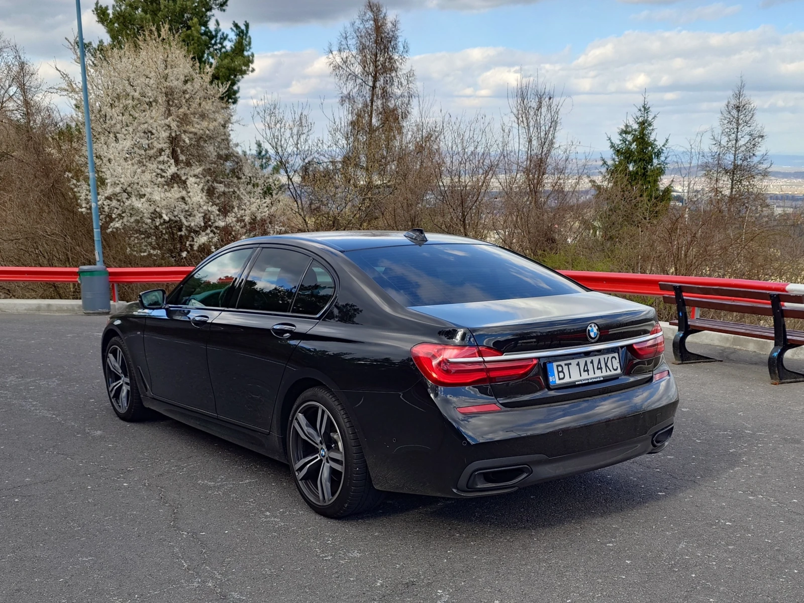 BMW 740, снимка 3 - Автомобили и джипове - 55807256