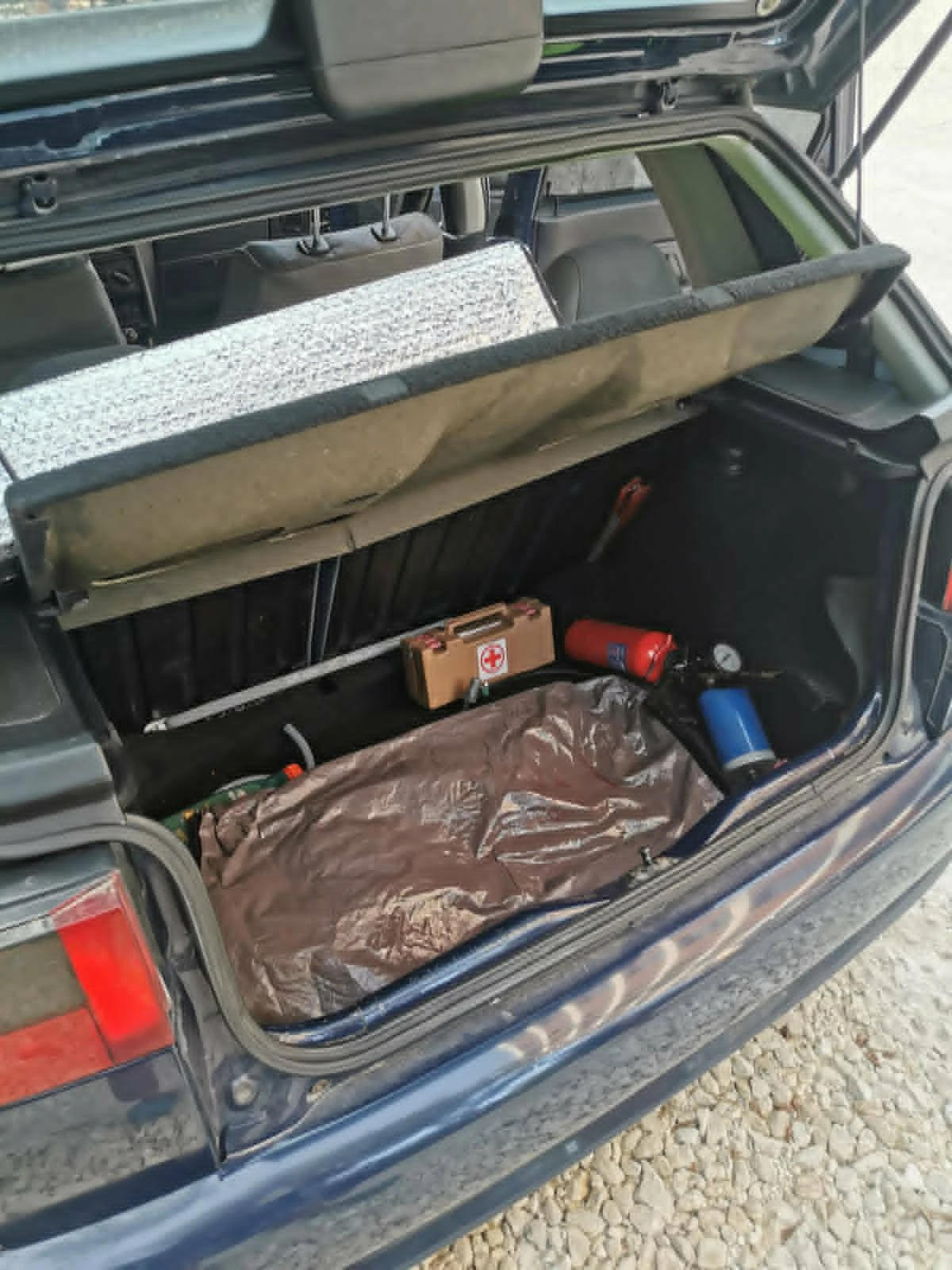 Seat Ibiza, снимка 2 - Автомобили и джипове - 55905757
