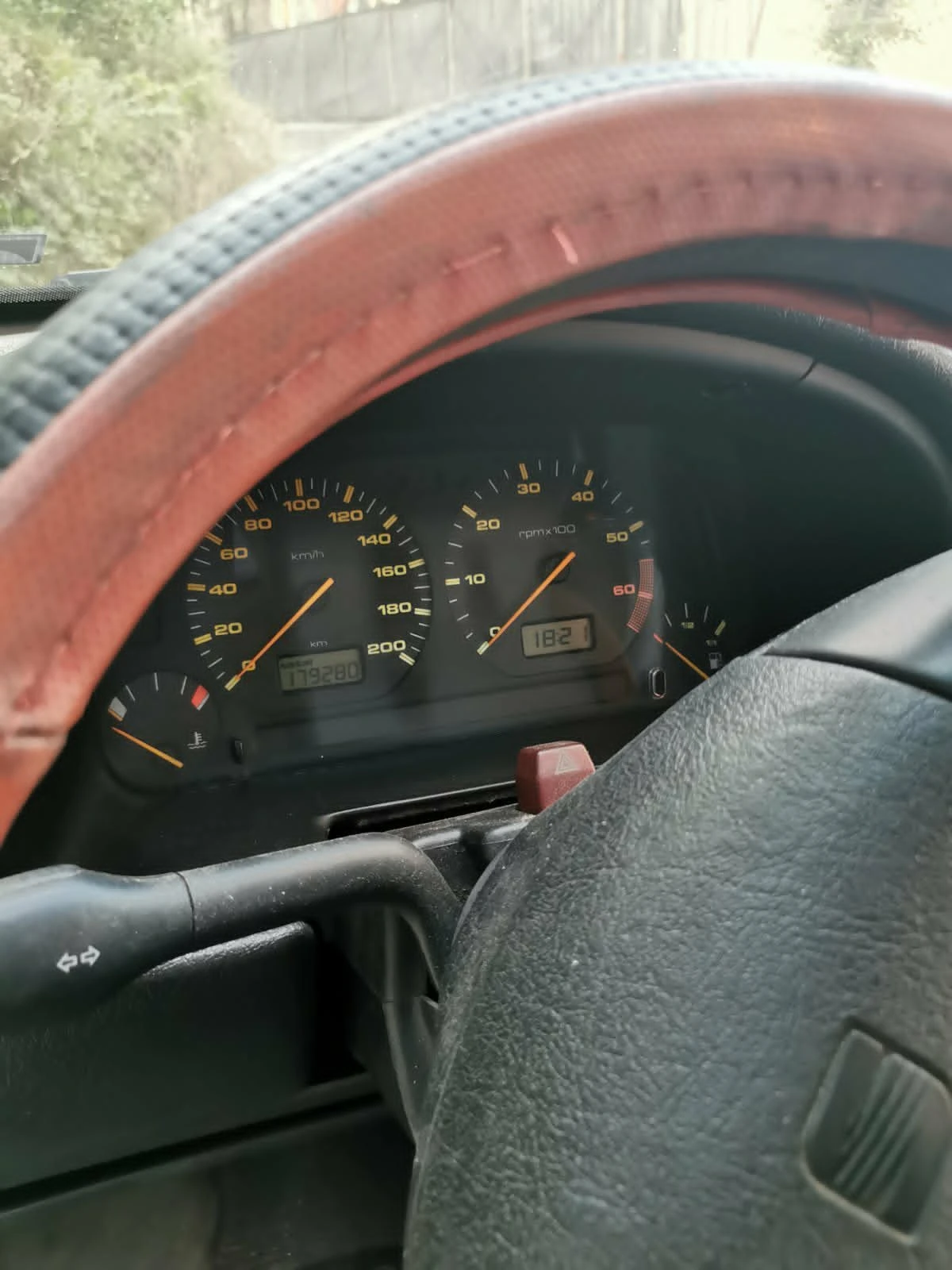 Seat Ibiza, снимка 5 - Автомобили и джипове - 55905757