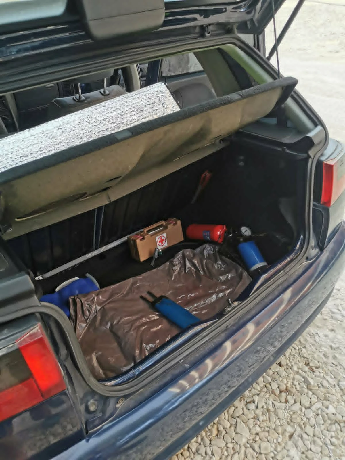Seat Ibiza, снимка 9 - Автомобили и джипове - 55905757