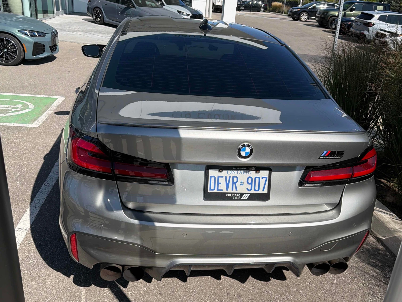 BMW M5 Competition  Sedan / Carfax / Автокредит , снимка 4 - Автомобили и джипове - 56056743
