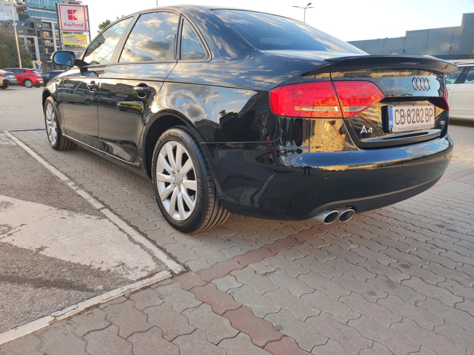 Audi A4 Audi A4 2.0 TDI   2012 г.   157 к.с.   Автоматик  , снимка 6 - Автомобили и джипове - 56164245