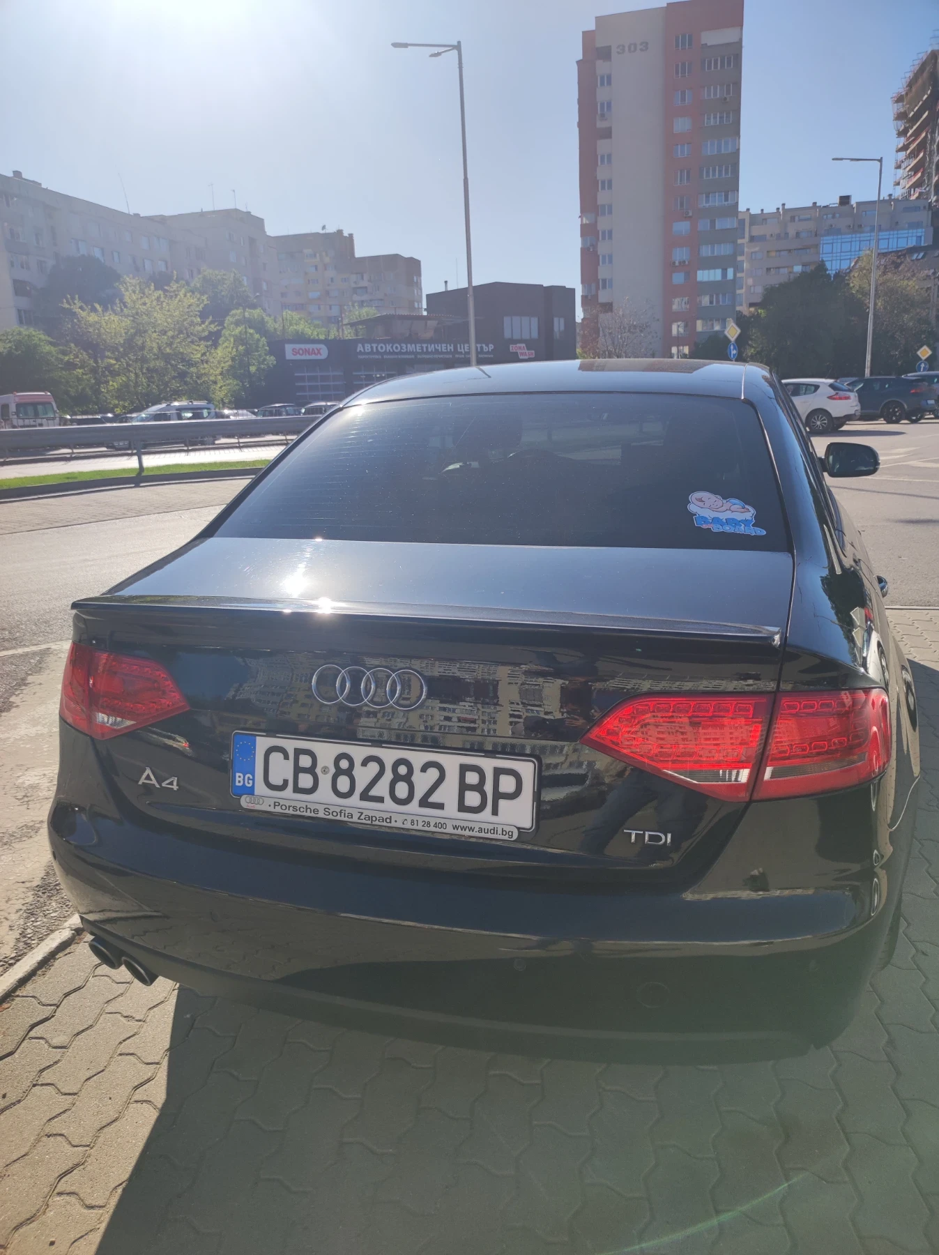 Audi A4 Audi A4 2.0 TDI   2012 г.   157 к.с.   Автоматик  , снимка 12 - Автомобили и джипове - 56164245