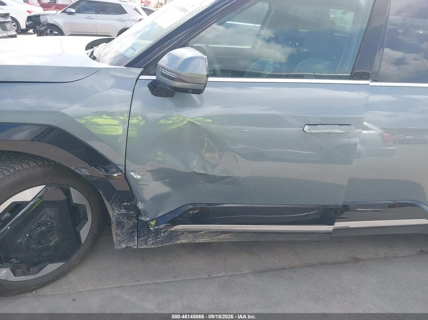 Kia EV9 Land AWD, снимка 6 - Автомобили и джипове - 56405495