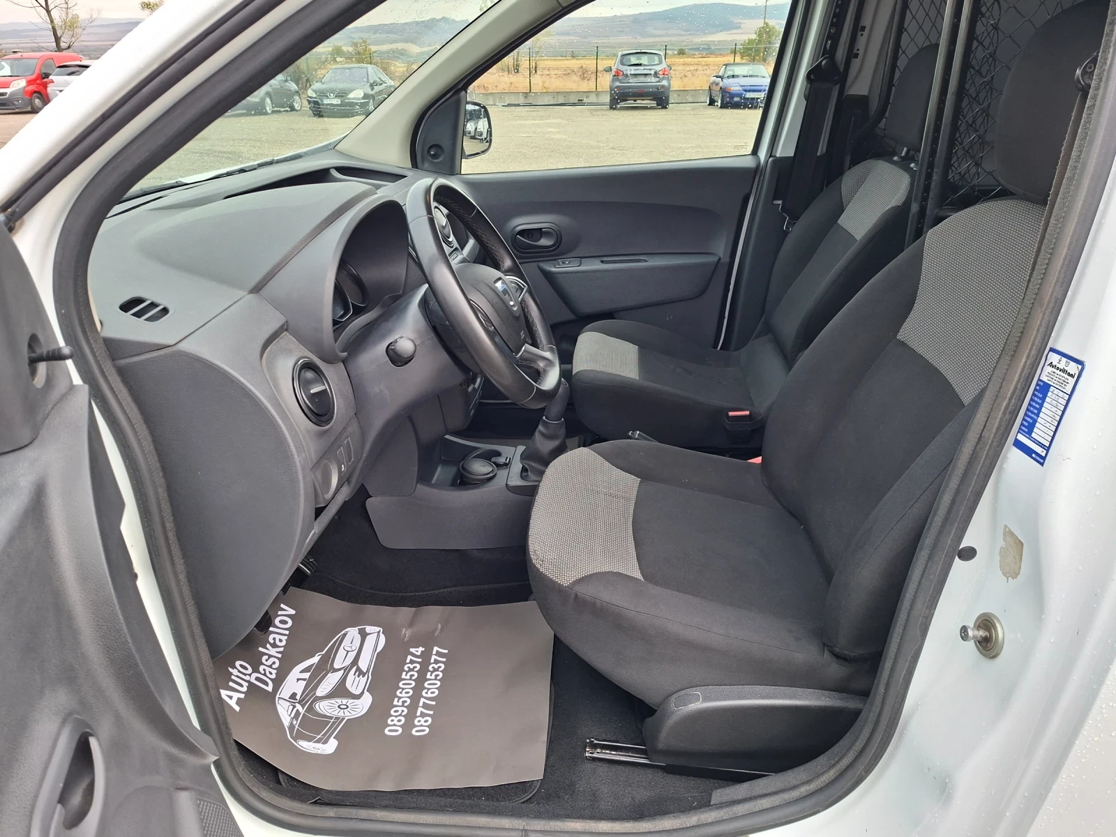 Dacia Dokker 1, 5 dci, снимка 10 - Автомобили и джипове - 56547221