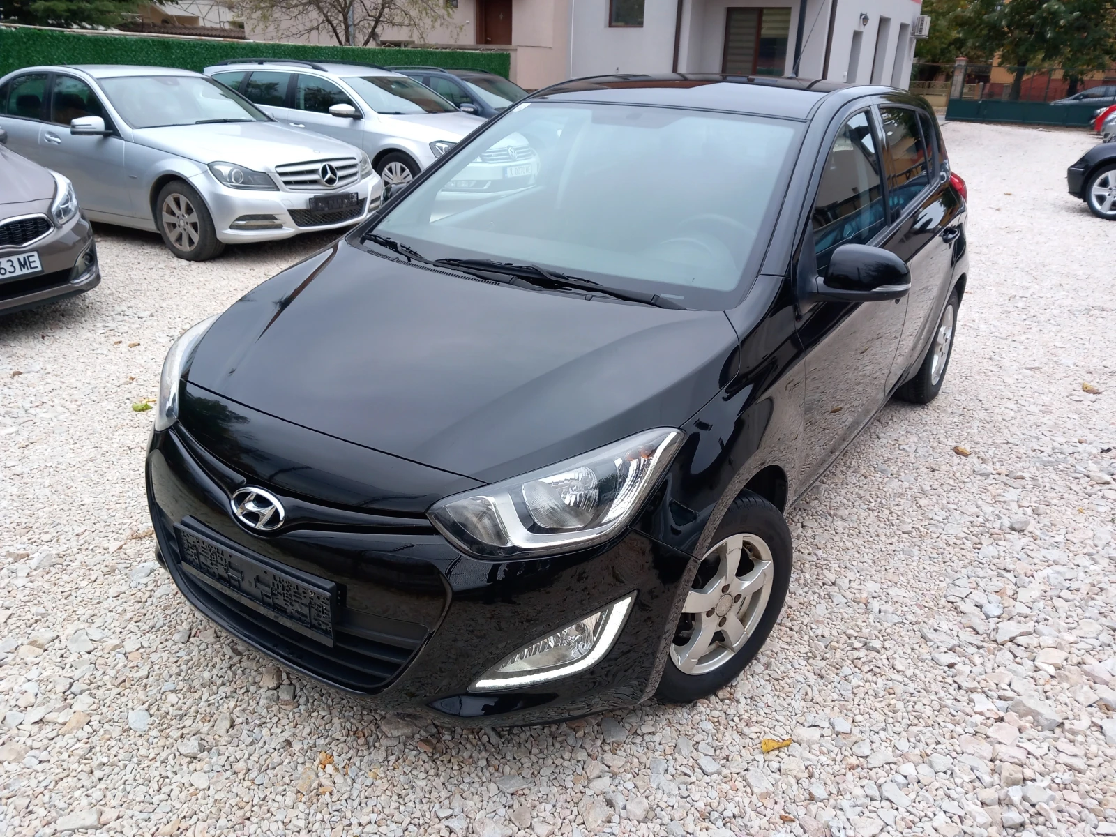 Hyundai I20 1.3i 2015г 86кс