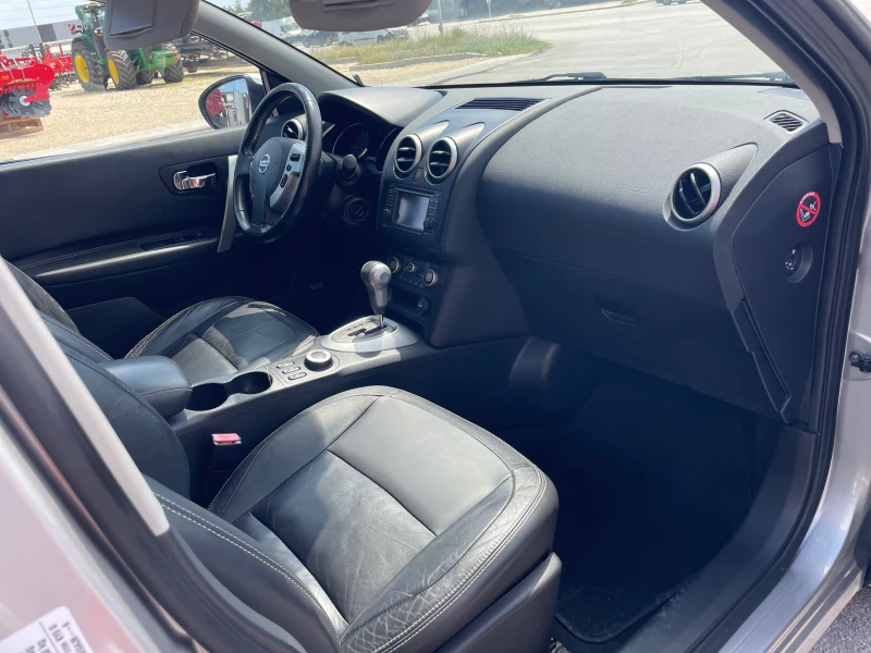 Nissan Qashqai 2.0i NAVI-КАМЕРА-7-МЕСТА, снимка 11 - Автомобили и джипове - 49214381