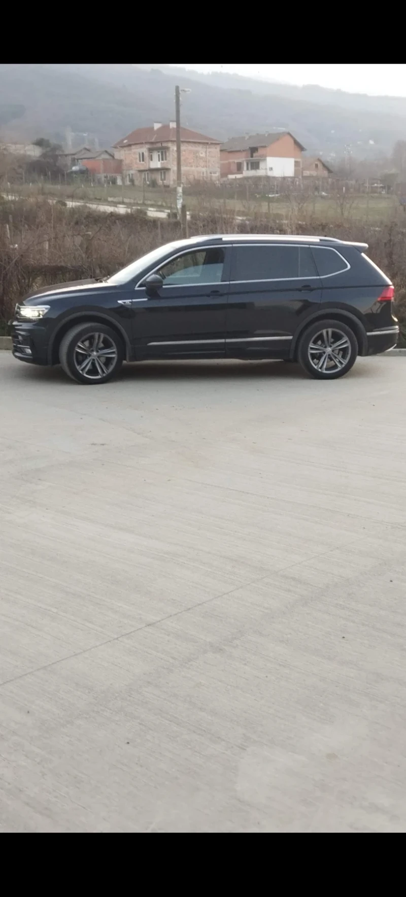 VW Tiguan 2.0 tsi  Rline All space, снимка 7 - Автомобили и джипове - 52673484