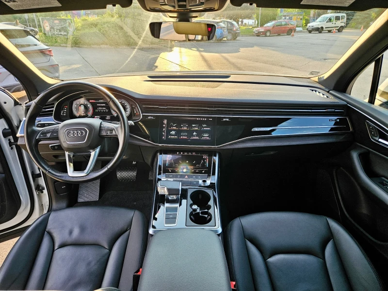 Audi Q7 Q7 55TFSI 340hp 6+ 1 служебен 95Ккм с ДДС ф-ра, снимка 6 - Автомобили и джипове - 52964509