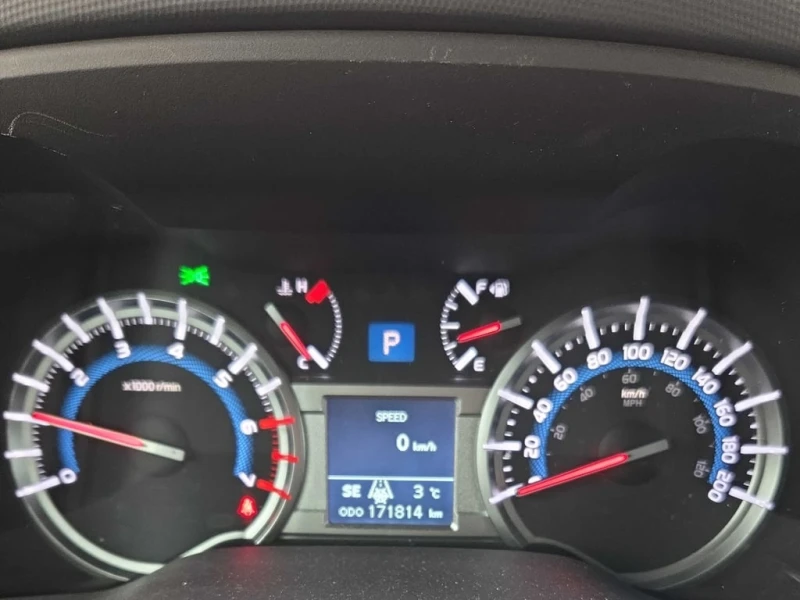 Toyota 4runner * SR5 * CARFAX * БЕЗ ПЪРВОНАЧАЛНА ВНОСКА, снимка 8 - Автомобили и джипове - 53031635