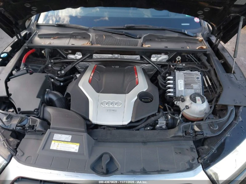 Audi SQ5 3l 3.0T Premium Plus, снимка 10 - Автомобили и джипове - 53250457