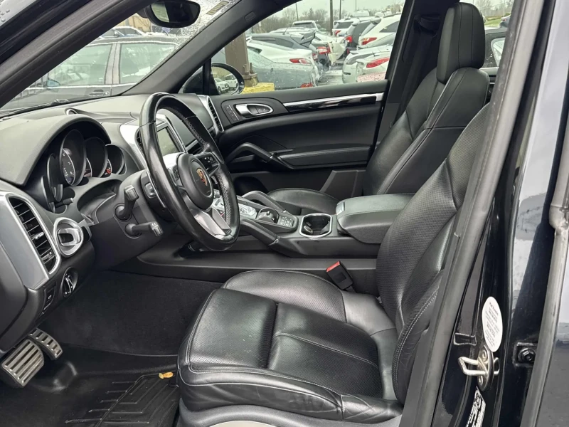 Porsche Cayenne 3.6L 6cyl AWD, снимка 4 - Автомобили и джипове - 53267817