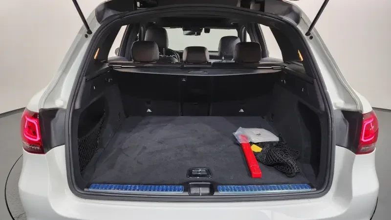 Mercedes-Benz GLC, снимка 11 - Автомобили и джипове - 56610094