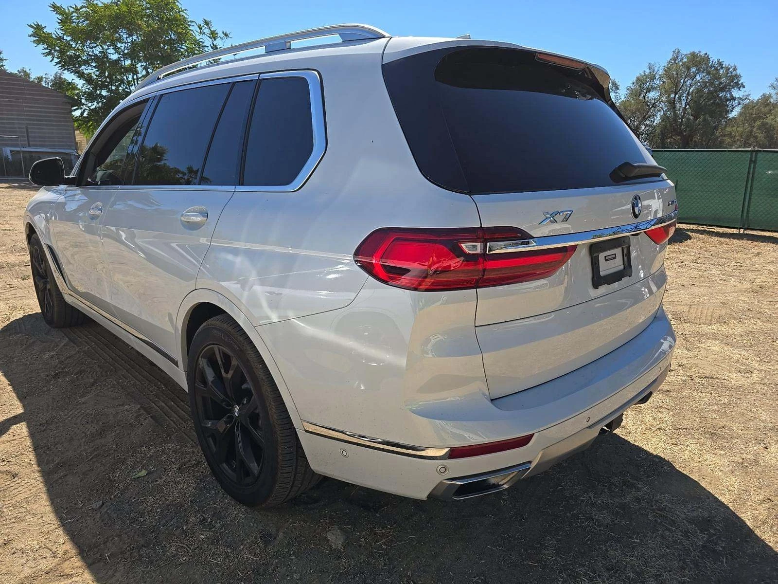 BMW X7 40I xDrive* B58* ЦЕНА ДО БЪЛГАРИЯ* (CARFAX) - изображение 4