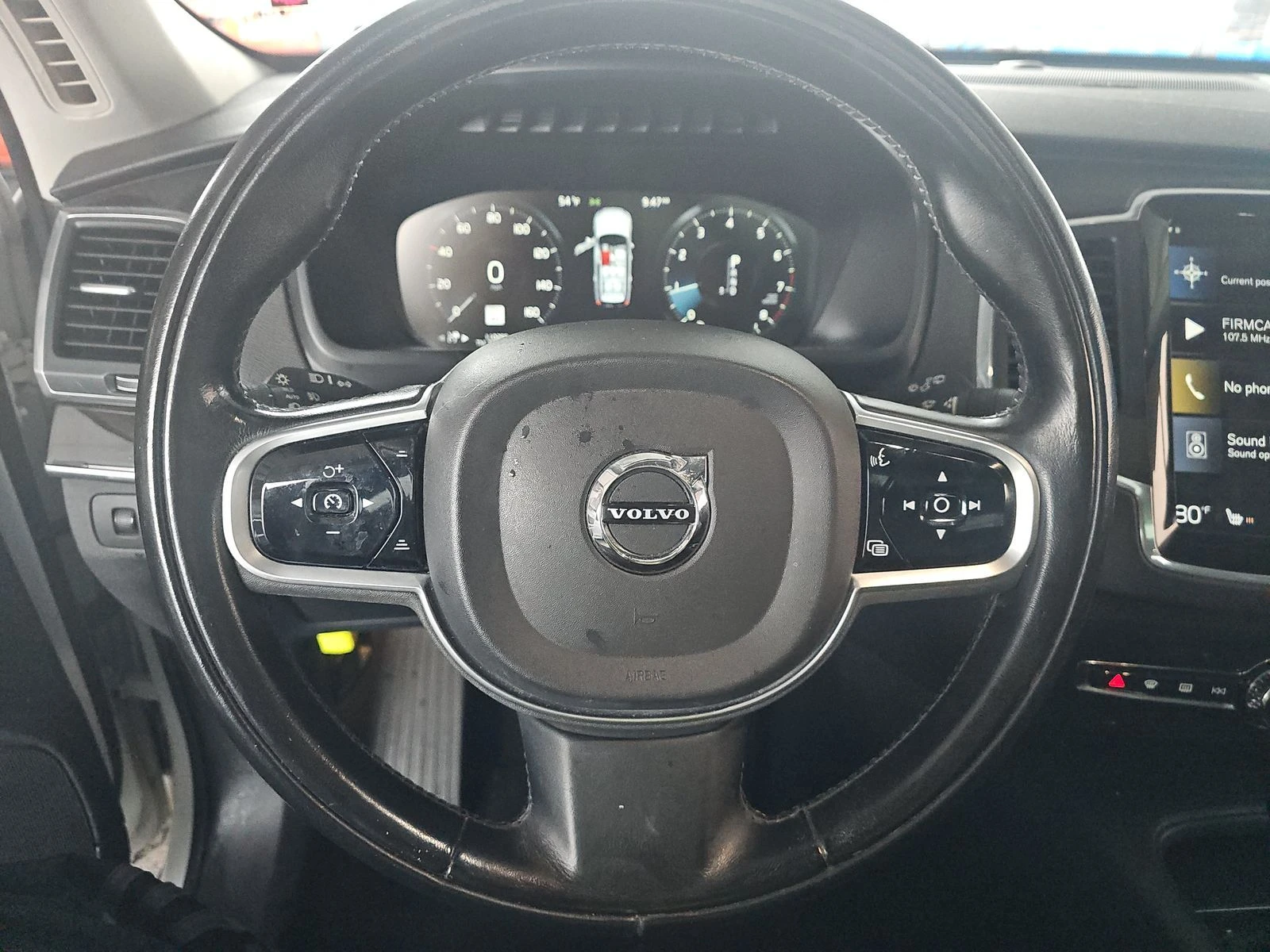 Volvo Xc90  - изображение 10