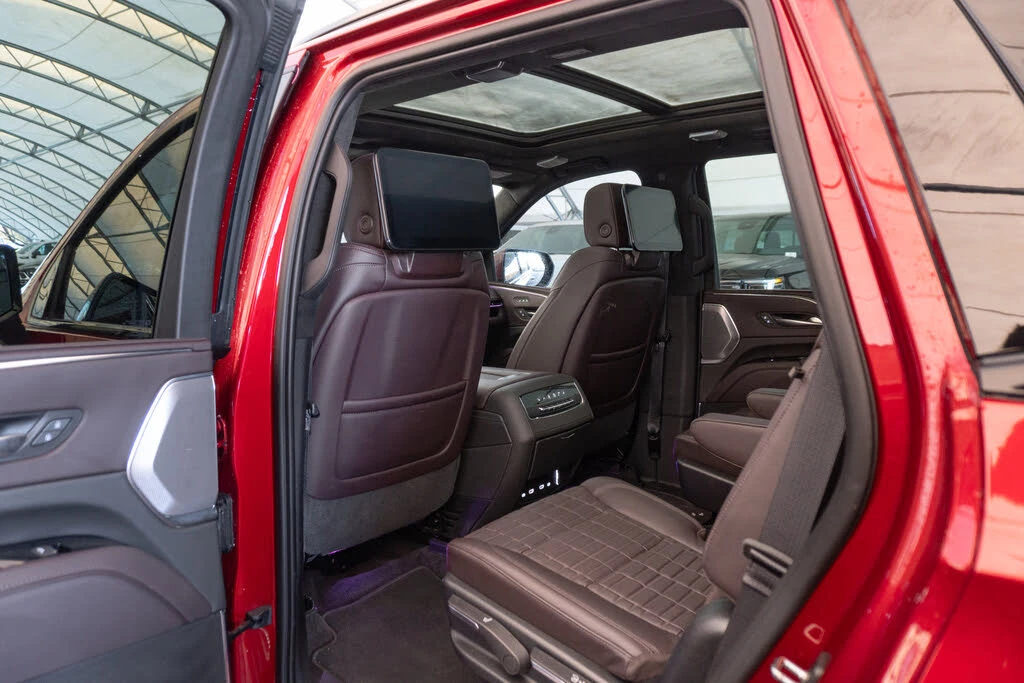 Cadillac Escalade V 4WD 6.2L V8 682�� * K����� ���� �� ��*  | Mobile.bg � ����������� 15