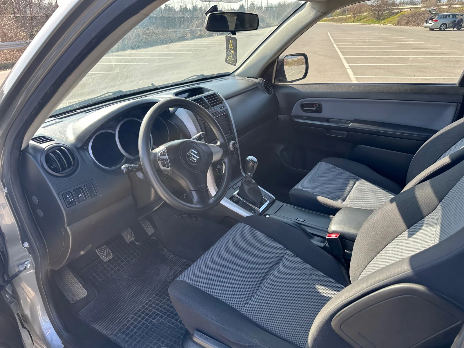 Suzuki Grand vitara, снимка 5 - Автомобили и джипове - 53840937