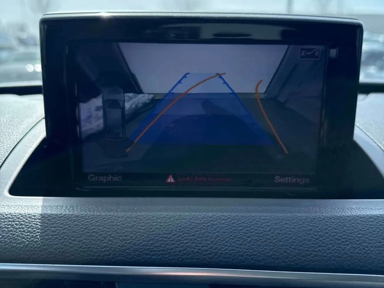 Audi Q3 * Progressiv * CARFAX * ЦЕНА ДО БГ, снимка 9 - Автомобили и джипове - 53979326