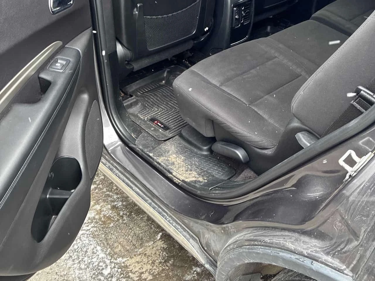 Dodge Durango * SXT * CARFAX * ОТ ПРЕДСТАВИТЕЛСТВО * , снимка 8 - Автомобили и джипове - 54145569