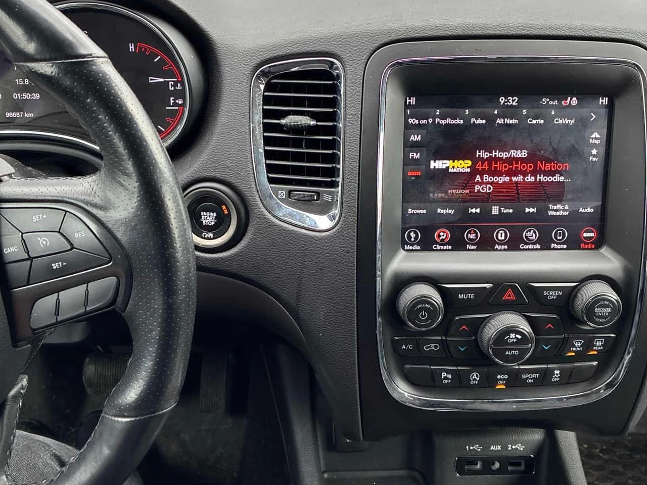 Dodge Durango * SXT * CARFAX * ОТ ПРЕДСТАВИТЕЛСТВО * , снимка 13 - Автомобили и джипове - 54145569