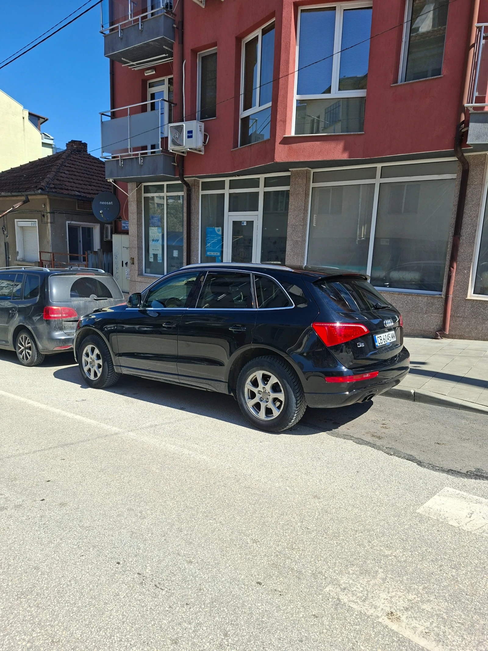 Audi Q5 2.0 дизел 170 кс, снимка 9 - Автомобили и джипове - 54484903