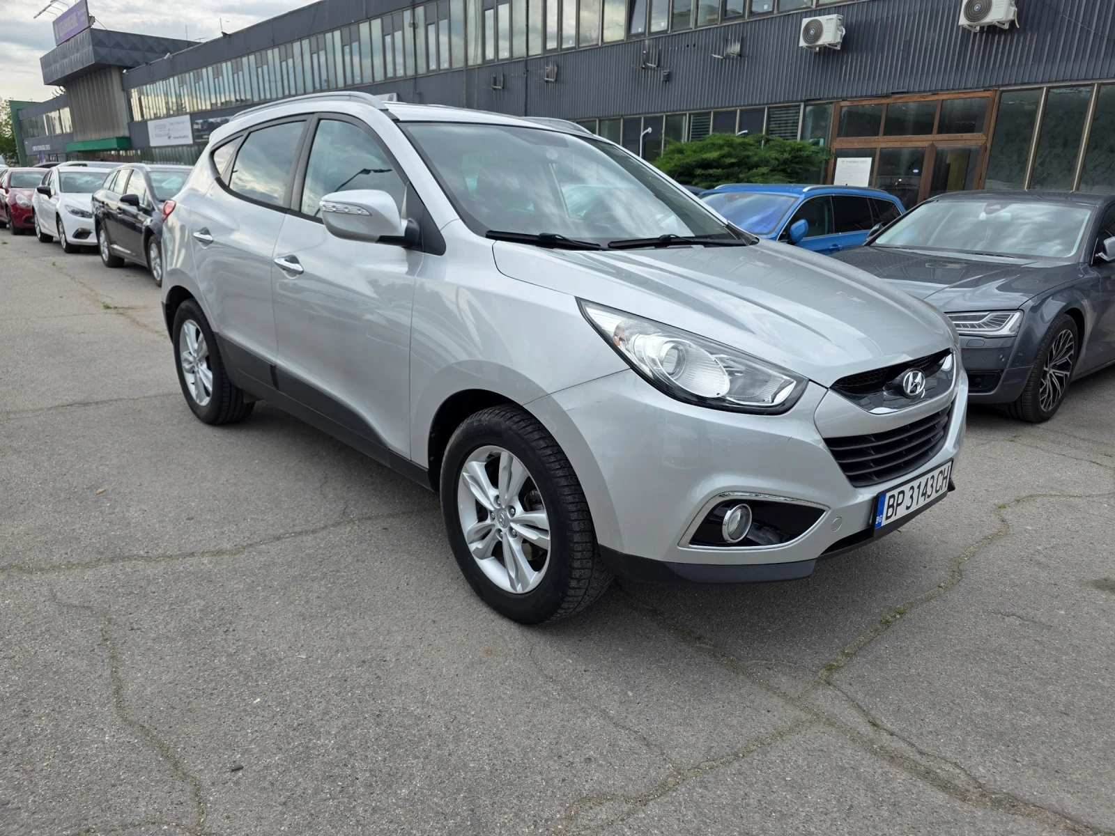 Hyundai IX35 2.0 CRDI 4x4 136k.c , снимка 3 - Автомобили и джипове - 54623394