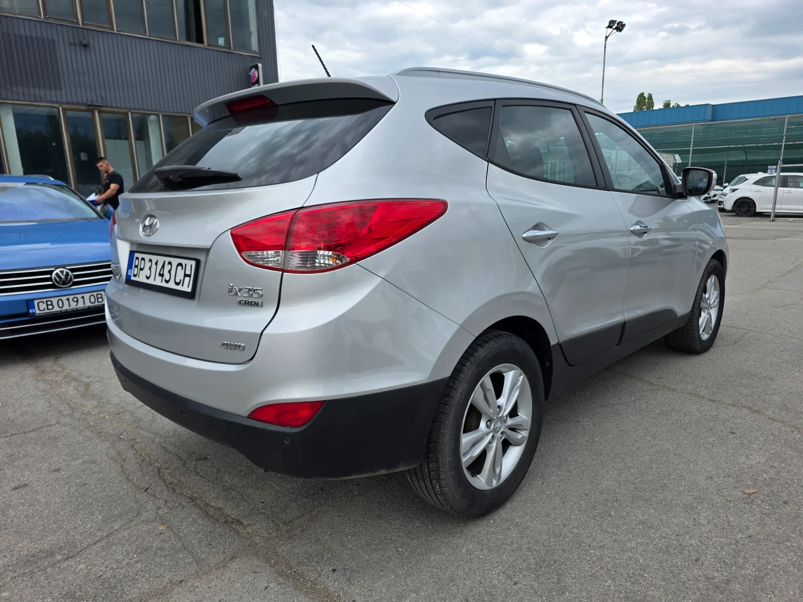 Hyundai IX35 2.0 CRDI 4x4 136k.c , снимка 4 - Автомобили и джипове - 54623394