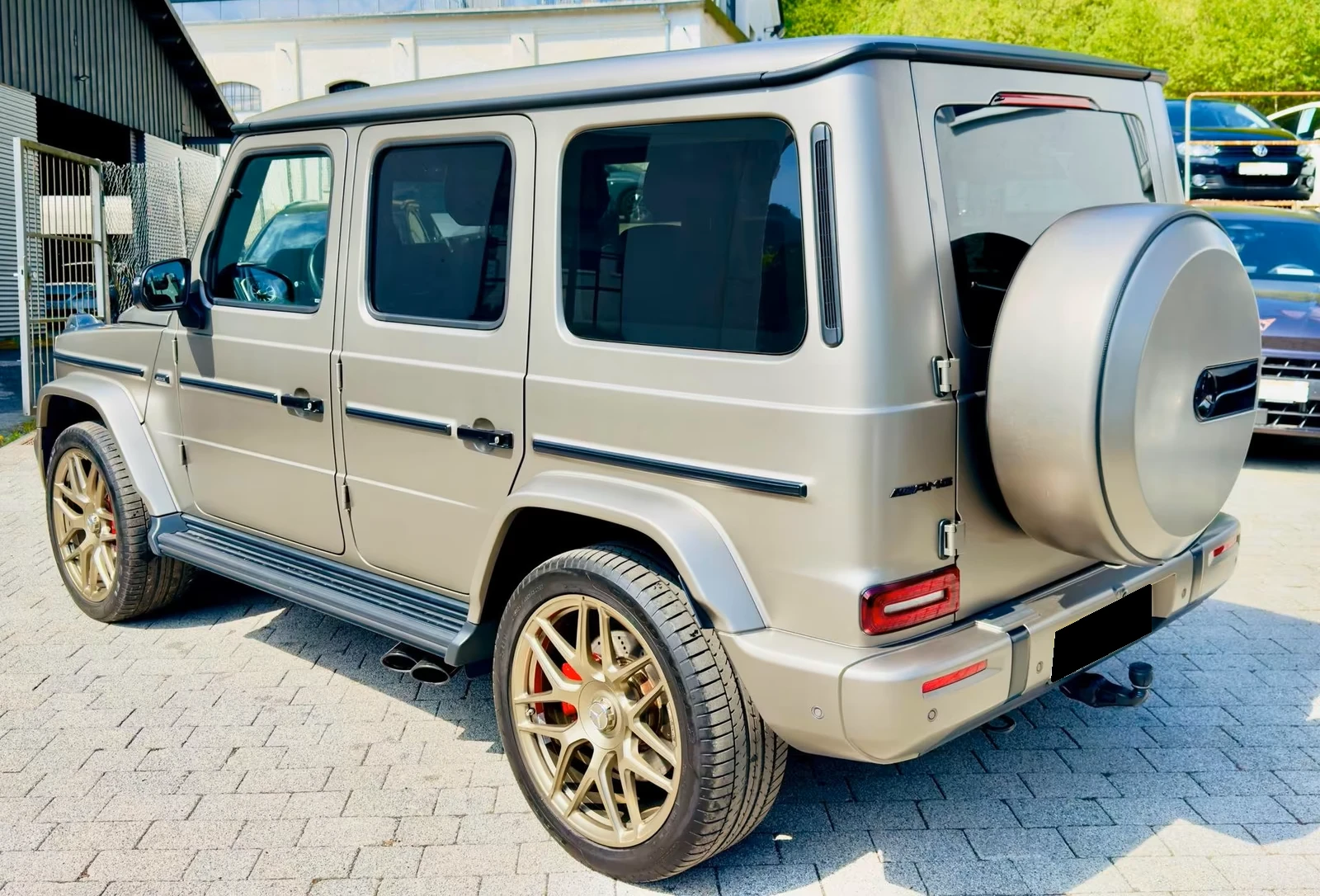 Mercedes-Benz G 63 AMG * PERFORMANCE* MAGNO* BURM* 360 CAM* DISTR* KEYLES, снимка 3 - Автомобили и джипове - 54680189