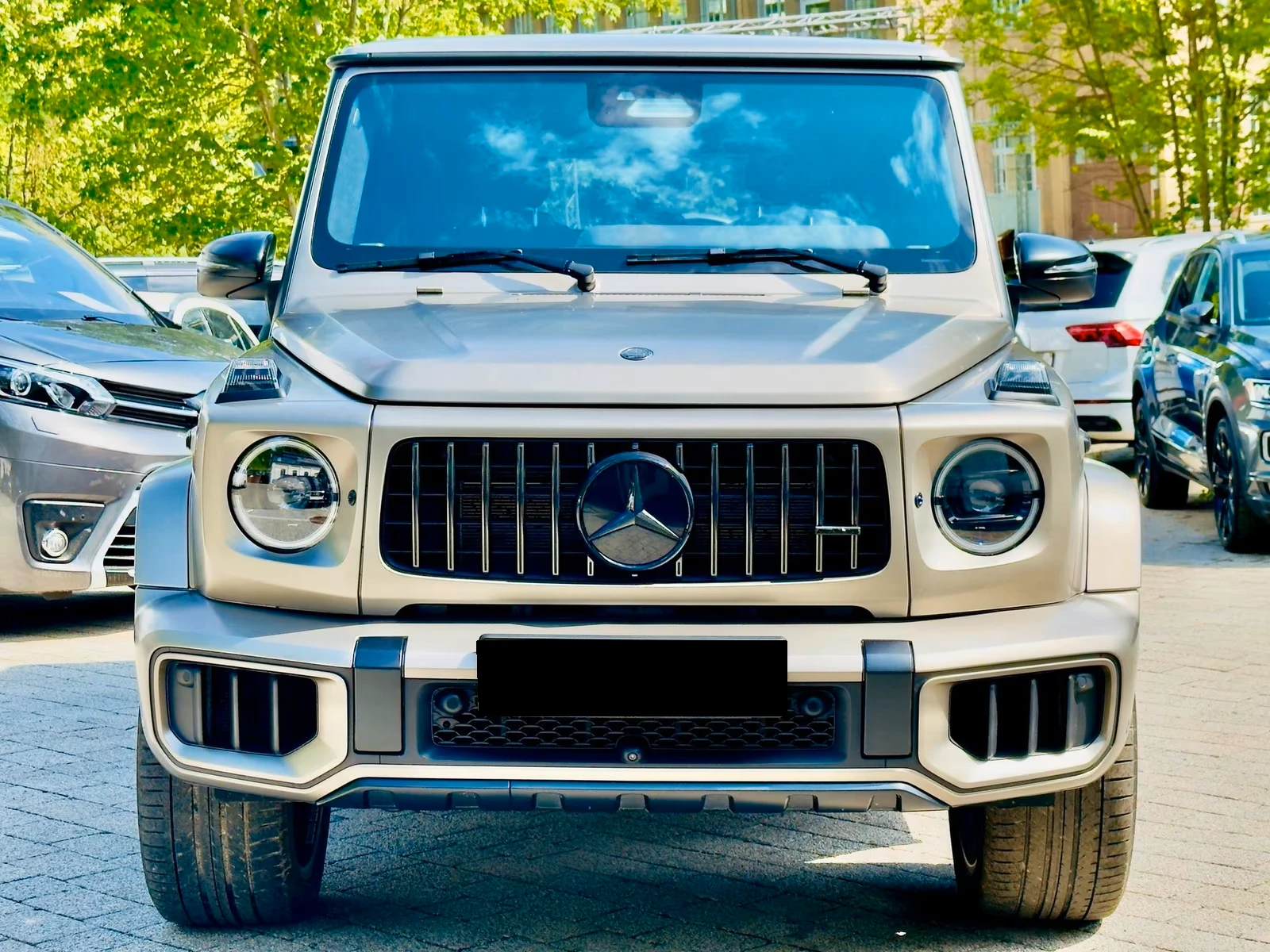Mercedes-Benz G 63 AMG * PERFORMANCE* MAGNO* BURM* 360 CAM* DISTR* KEYLES, снимка 5 - Автомобили и джипове - 54680189