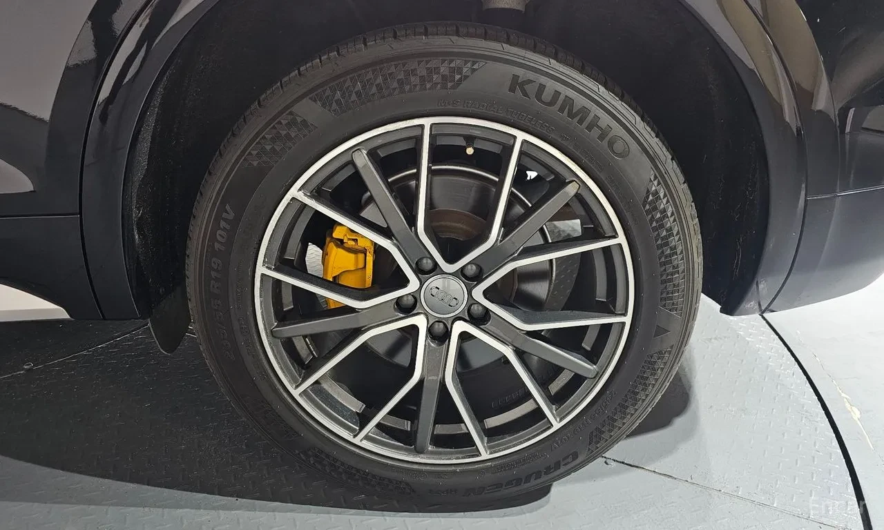 Audi Q5 (FY) 45 TFSI quattro, снимка 16 - Автомобили и джипове - 54691805
