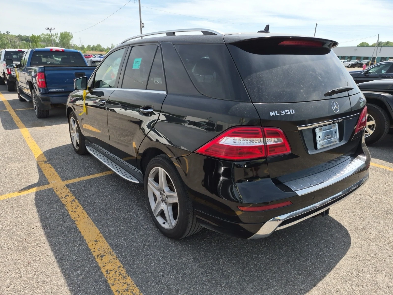 Mercedes-Benz ML 350 AMG ПАКЕТ * ПАНОРАМА * БЕЗ ИНЦИДЕНТИ * CARFAX * , снимка 4 - Автомобили и джипове - 54784658