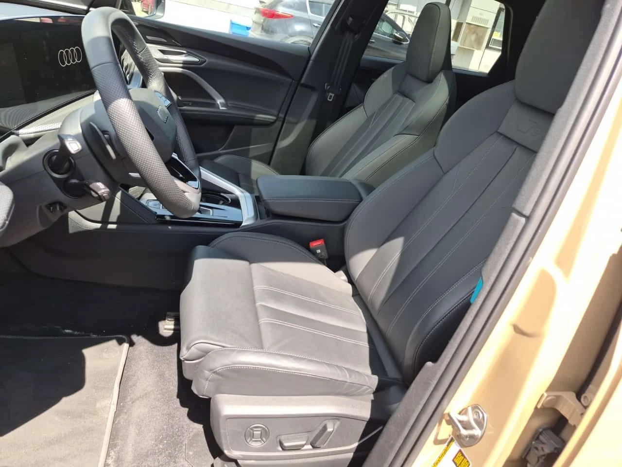 Audi Q5 PROGRESSIV / 360 / DIS / MATRIX , снимка 5 - Автомобили и джипове - 54813853