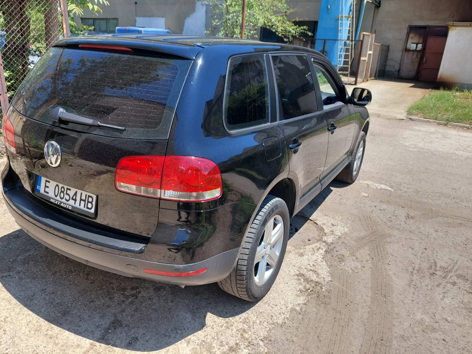 VW Touareg, снимка 2 - Автомобили и джипове - 54937180