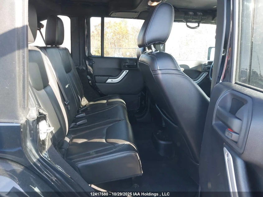 Jeep Wrangler 3.6l Unlimited Sahara, снимка 8 - Автомобили и джипове - 55041314