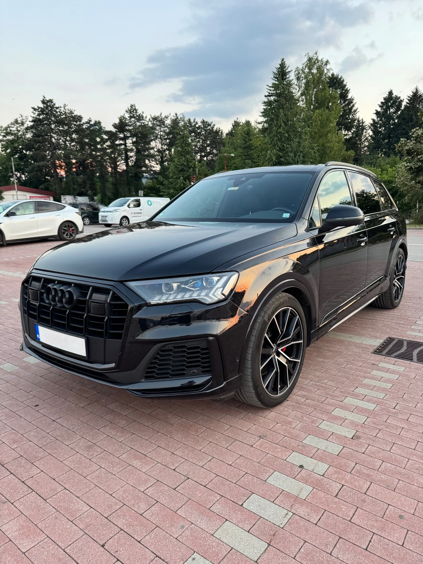 Audi Q7 S Line BLACK EDITION, снимка 2 - Автомобили и джипове - 55070128