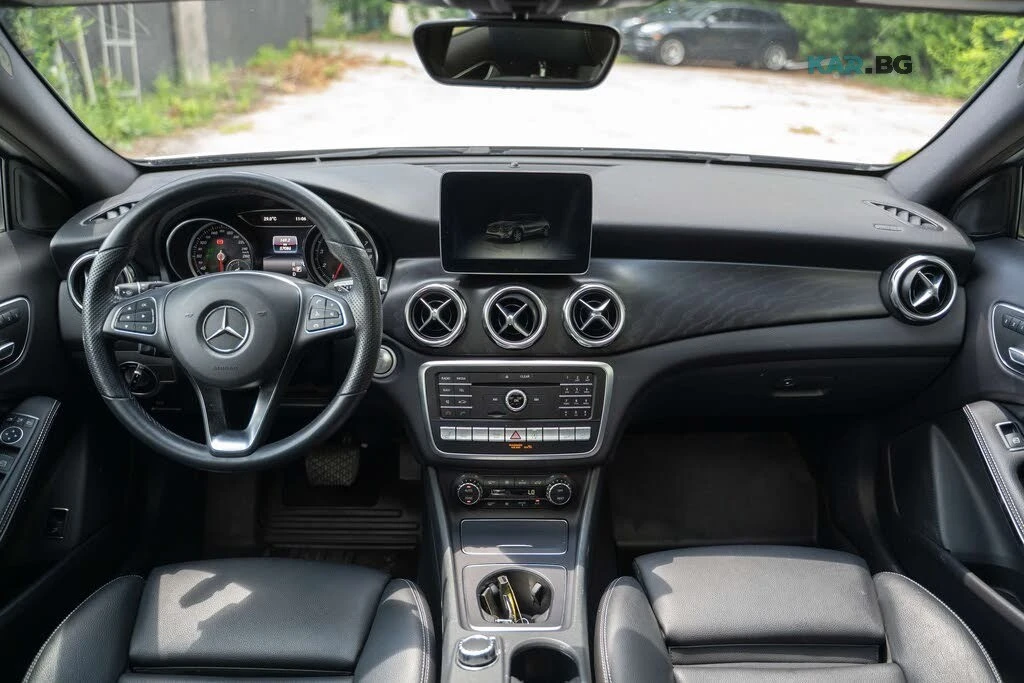 Mercedes-Benz GLA 250 4MATIC* AвтоКредит* (ЦЕНА ДО БГ), снимка 15 - Автомобили и джипове - 55327557