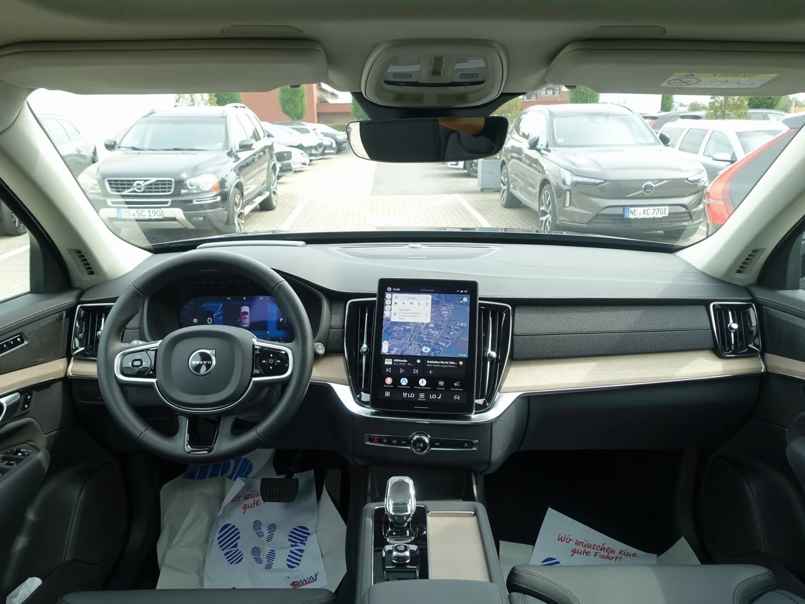 Volvo Xc90 Plus Dark T8 AWD 7seats, снимка 6 - Автомобили и джипове - 56112895