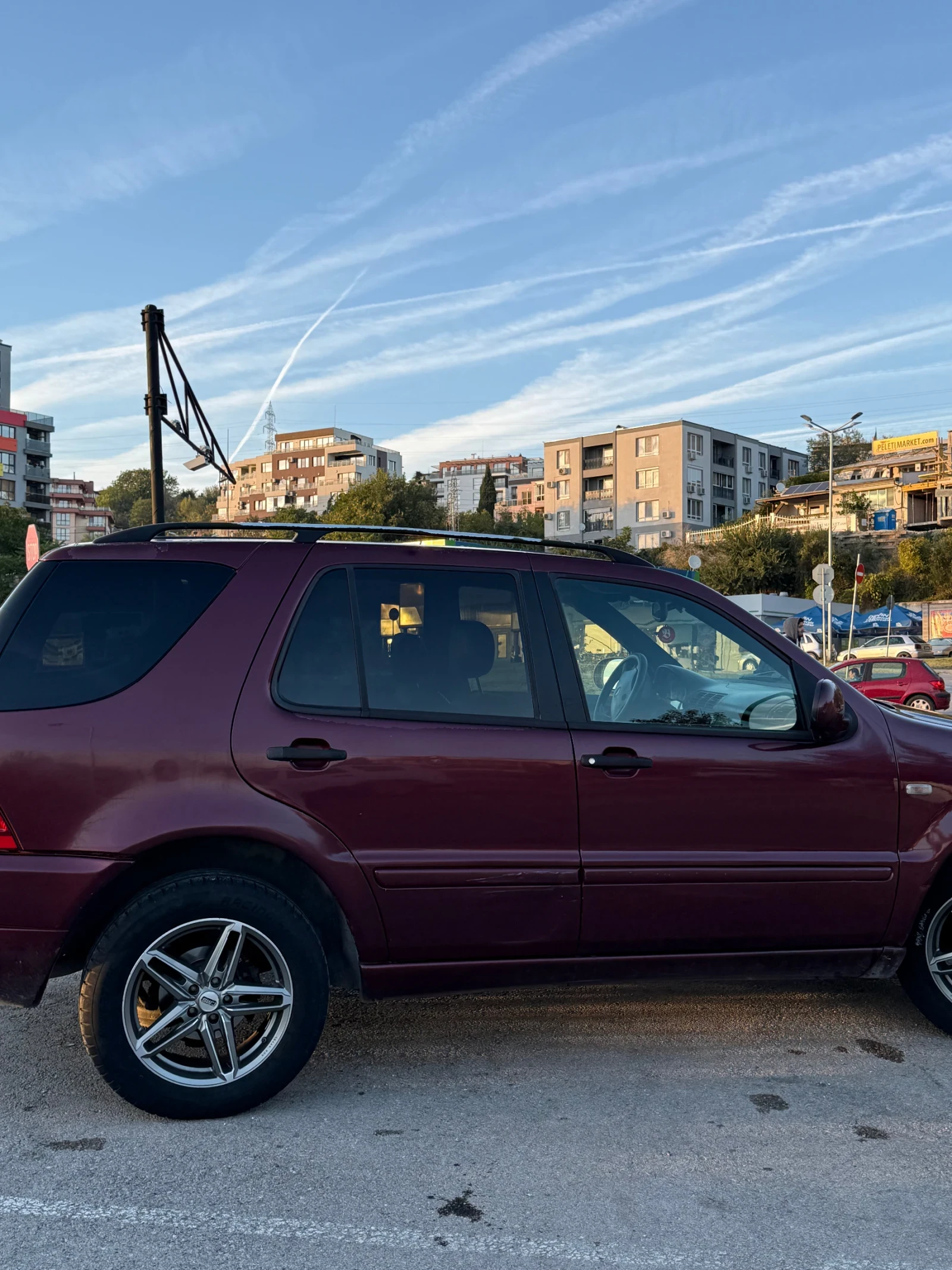Mercedes-Benz ML 320, снимка 4 - Автомобили и джипове - 56403099