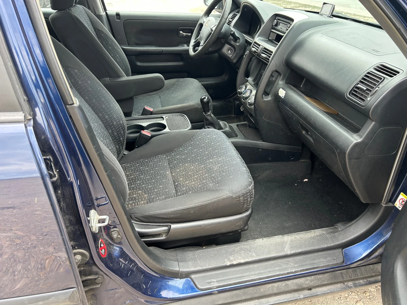 Honda Cr-v 2.0i facelift Швейцария, снимка 11 - Автомобили и джипове - 56669360