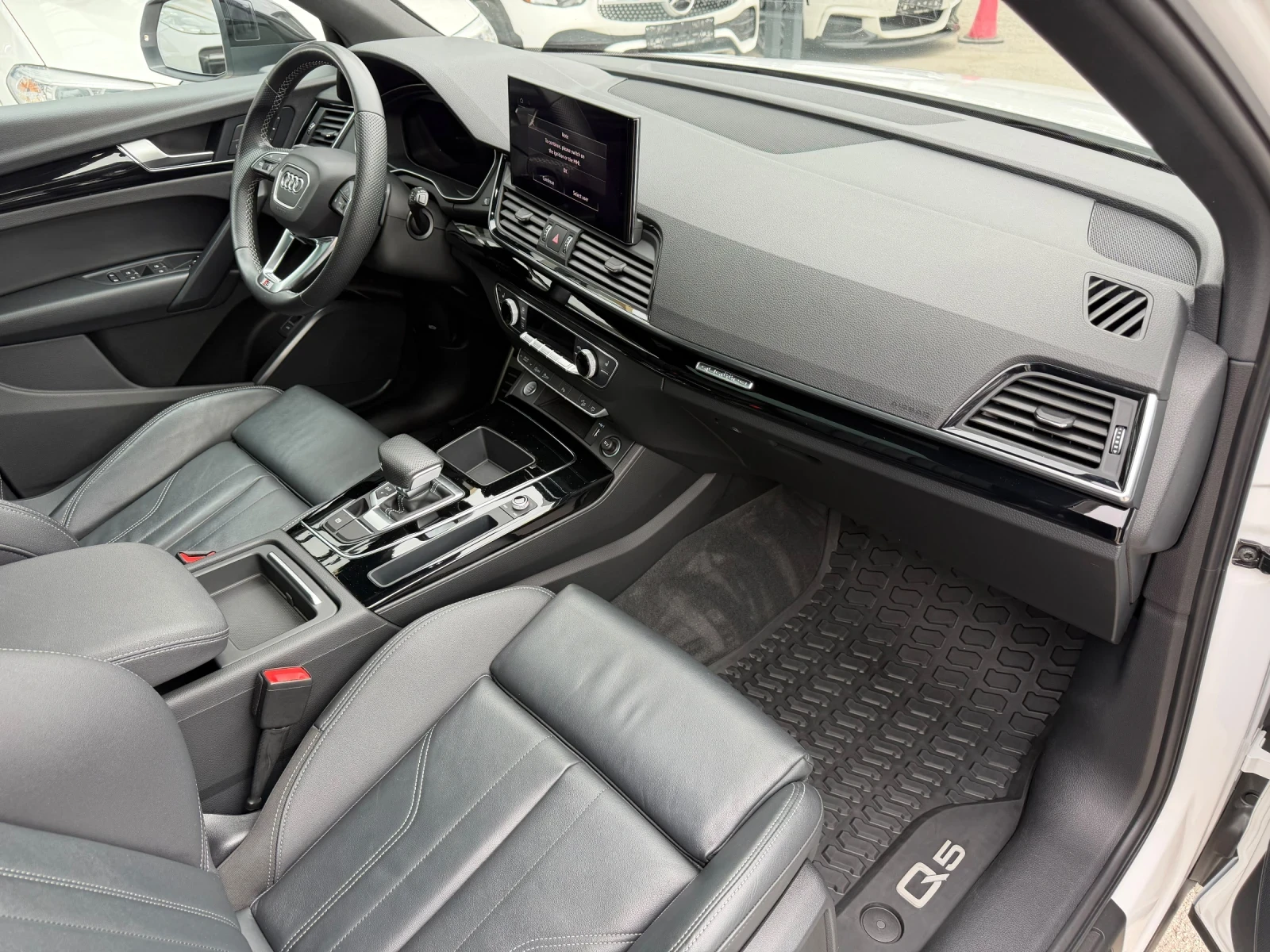 Audi Q5 45TFSi Progressiv SB S-Line BlackOptics Quattro | Mobile.bg � ����������� 11