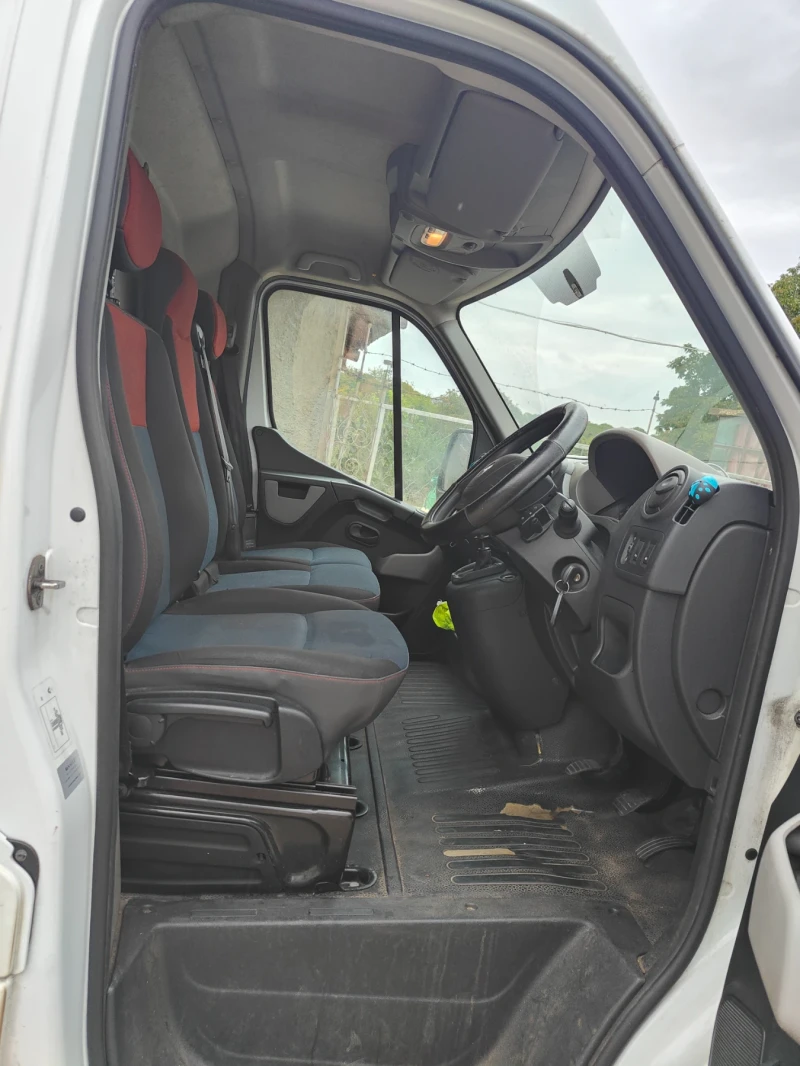 Renault Master, снимка 7 - Бусове и автобуси - 47673628