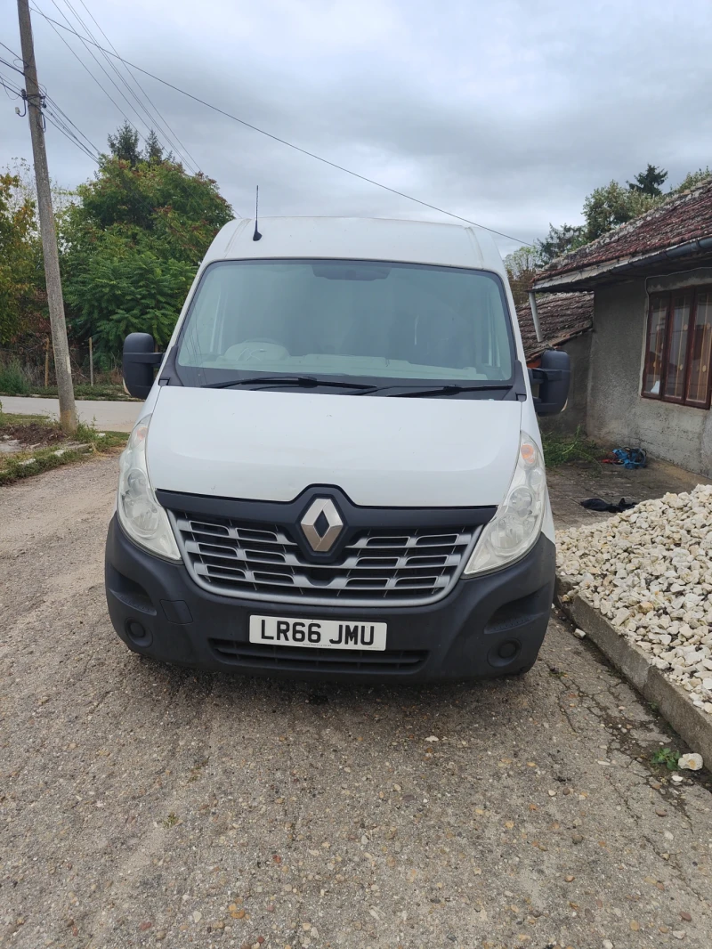 Renault Master, снимка 1 - Бусове и автобуси - 47673628