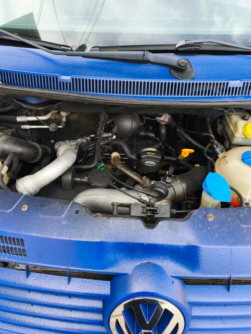 VW T5 Transporter, снимка 2 - Бусове и автобуси - 52452791