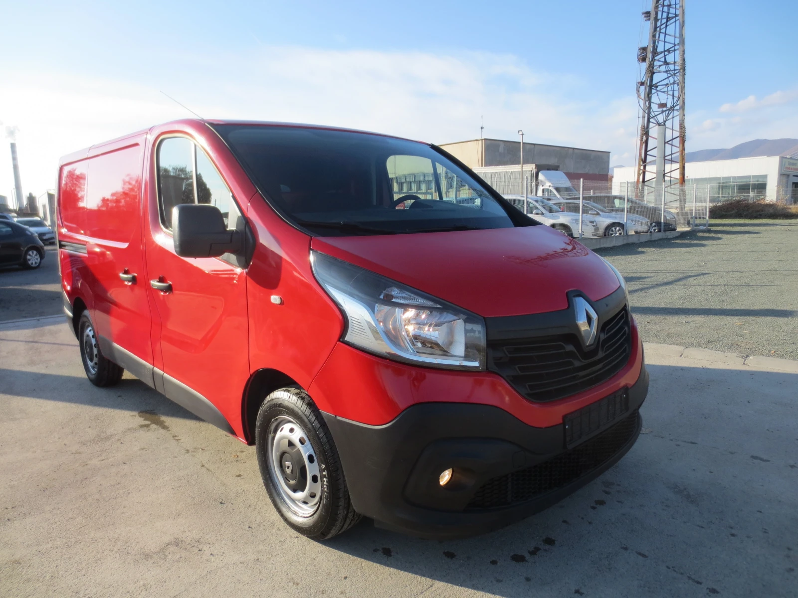 Renault Trafic 1.6 dci - изображение 3