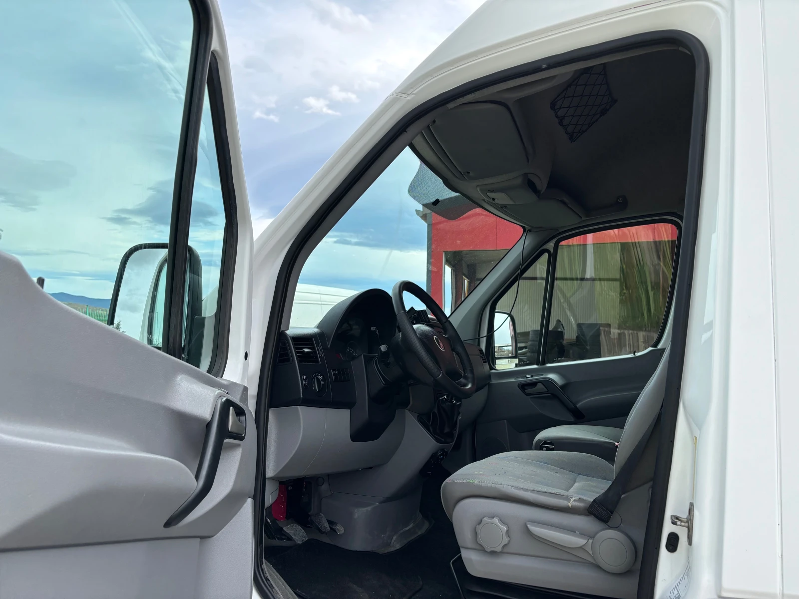 VW Crafter КЛИМА РАБОТИЛНИЦА - изображение 9