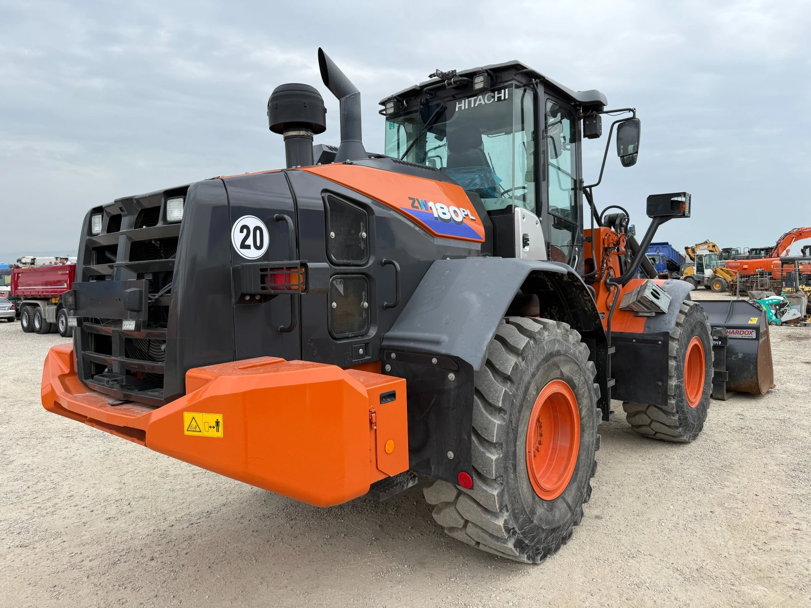 ����� ������� Hitachi ZW 180-6 ������ | Mobile.bg � ����������� 8
