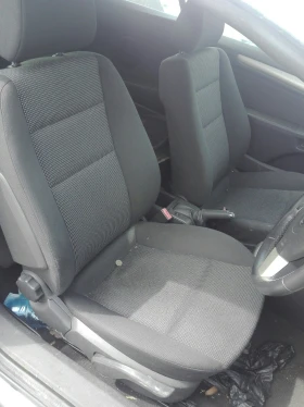 салон седалки опел астра Н кабрио
