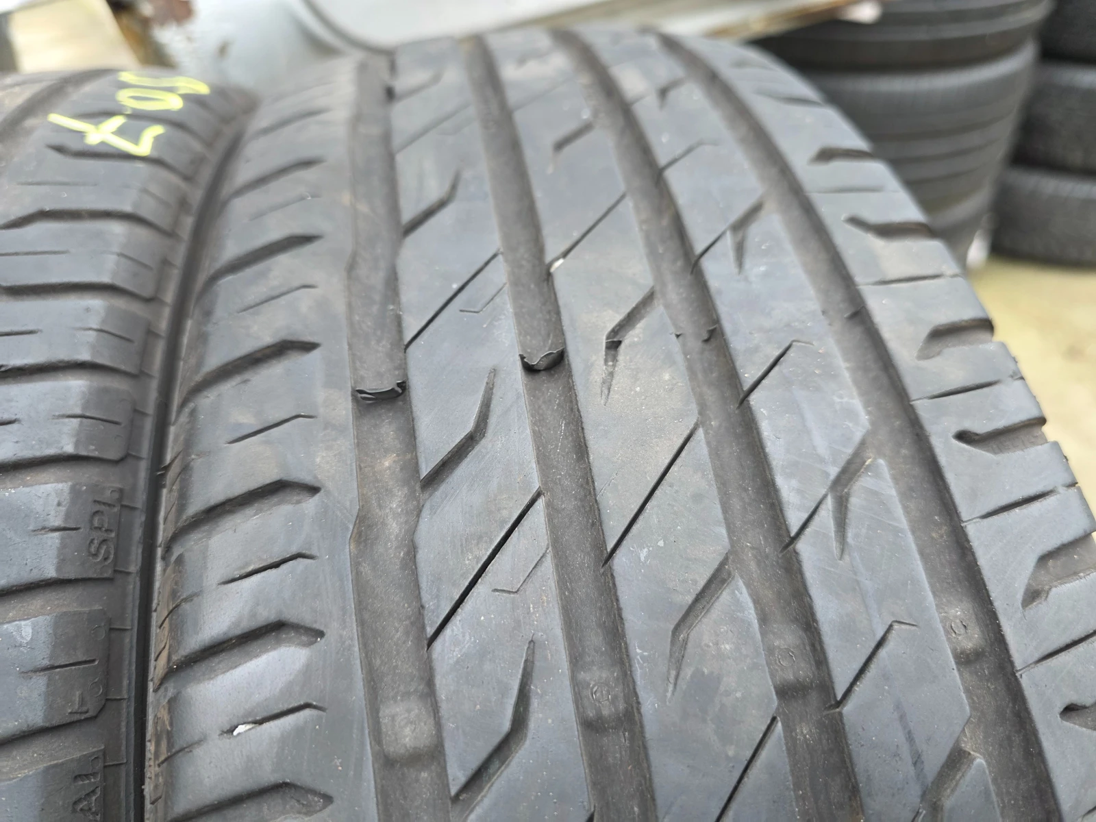 Гуми Летни 195/55R20, снимка 5 - Гуми и джанти - 53953826