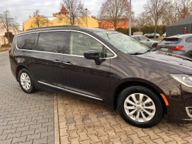 Chrysler Pacifica, снимка 1